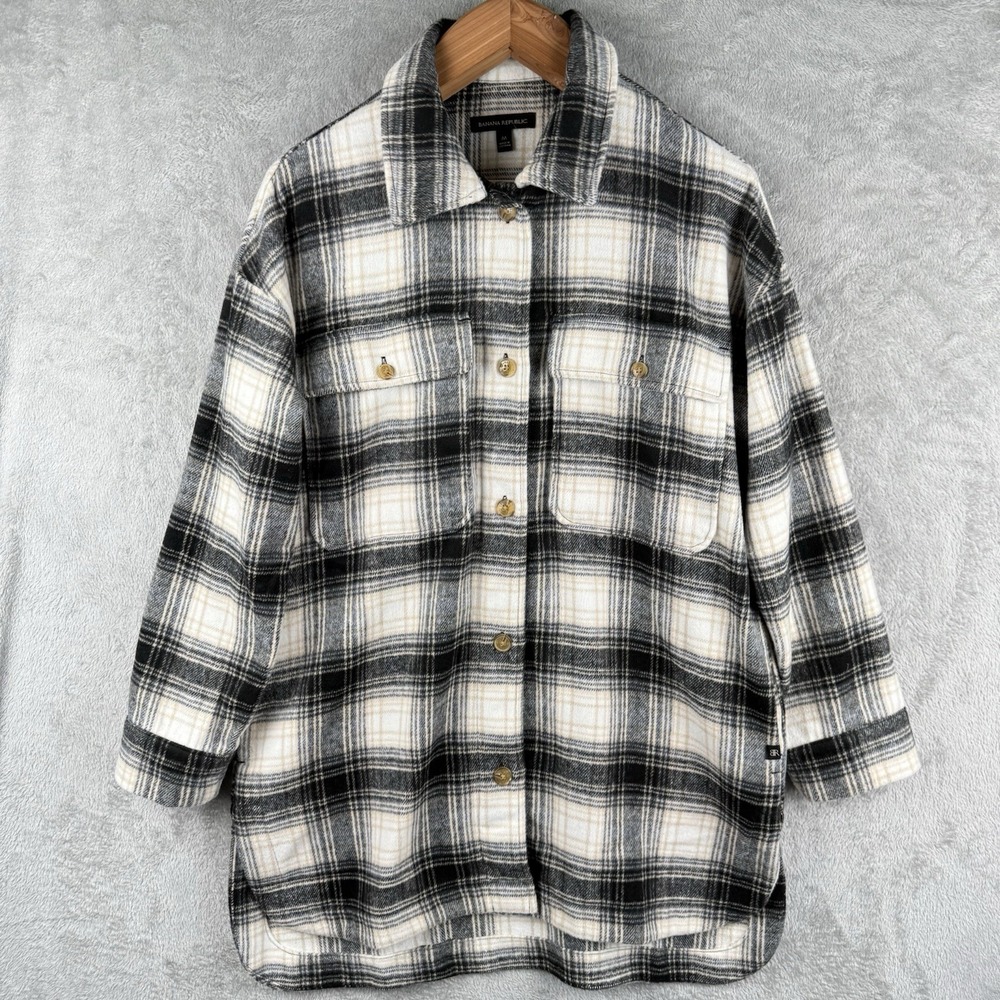 Banana Republic Wool Blend Shacket Womens M Shirt Jacket Button Up‎ Plaid Cozy